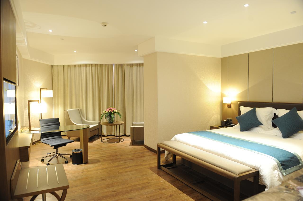 Atour X Hotel Shanghai Hongqiao Airport Konggang Road Esterno foto